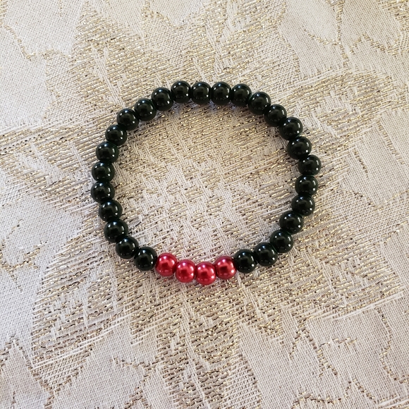 Bracelets - Picture 7 of 7